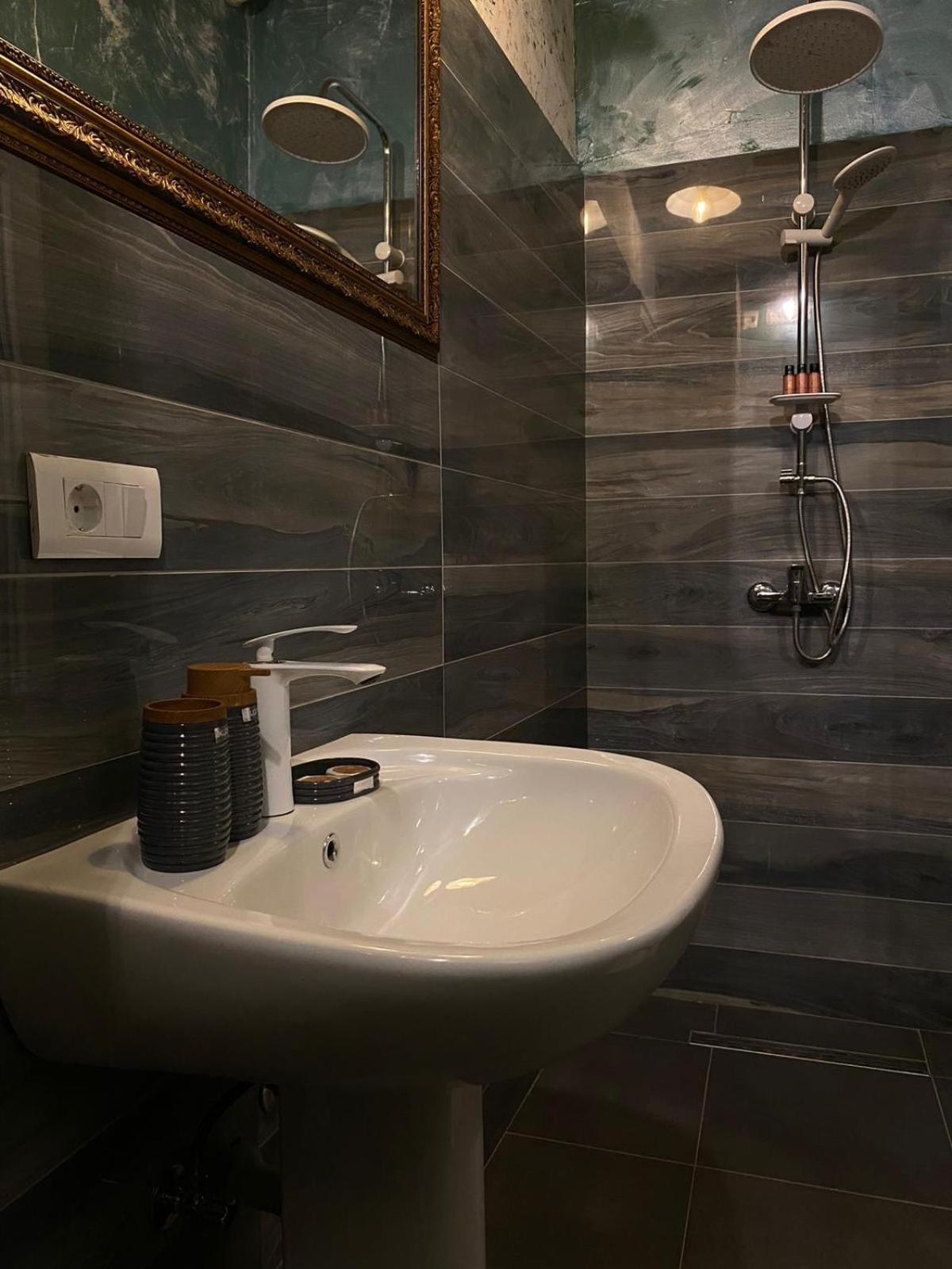 Hotel In Time พริเซรน ห้อง รูปภาพ